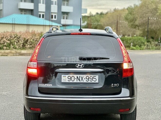 Hyundai i30 2010, 236,580 km - 2.0 л - Bakı