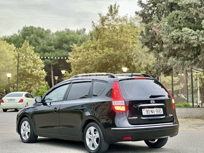 Hyundai i30 2010, 236,580 km - 2.0 л - Bakı