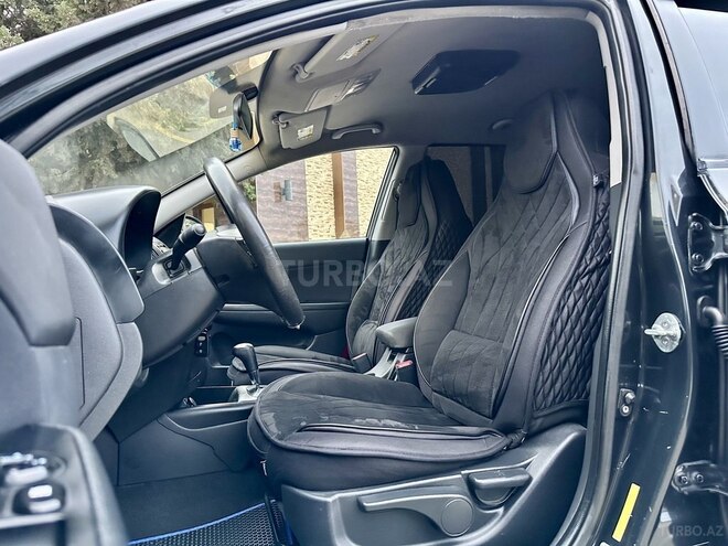 Hyundai i30 2010, 236,580 km - 2.0 л - Bakı