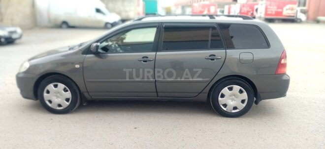 Toyota Corolla 2004, 205,435 km - 1.4 л - Bakı