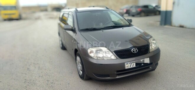 Toyota Corolla 2004, 205,435 km - 1.4 л - Bakı