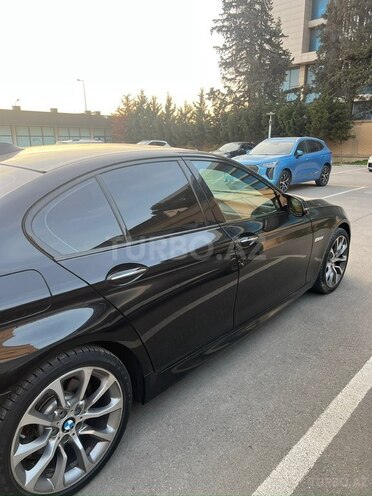 BMW 528 2015, 240,000 km - 2.0 л - Bakı