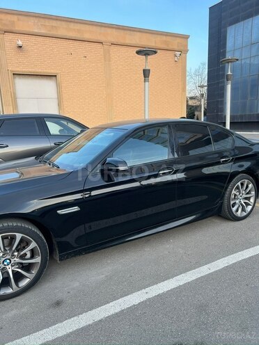 BMW 528 2015, 240,000 km - 2.0 л - Bakı