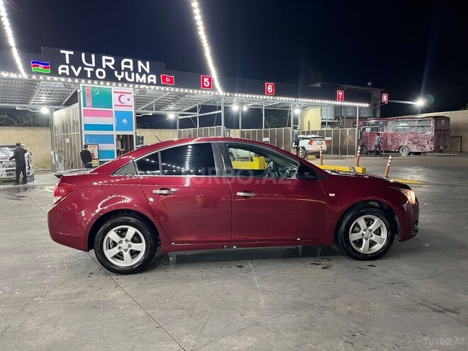 Chevrolet Cruze 2010, 190,000 km - 1.8 l - Gəncə