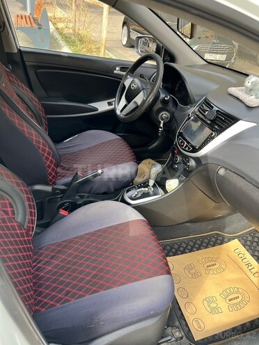 Hyundai Accent 2012, 172,000 km - 1.4 л - Bakı