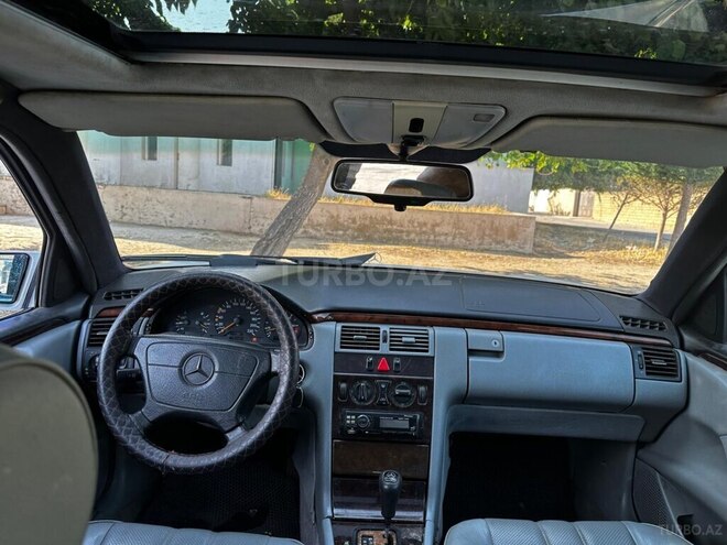 Mercedes E 200 1996, 450,000 km - 2.2 л - Bakı