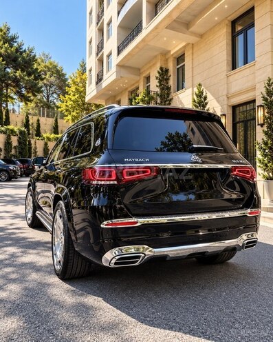 Mercedes-Maybach GLS 600 4MATIC 2024, 24,000 km - 4.0 l - Bakı