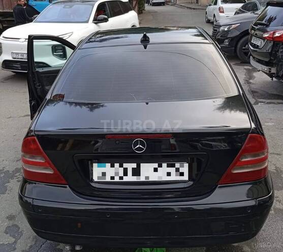 Mercedes C 200 2002, 252,260 km - 2.0 l - Bakı