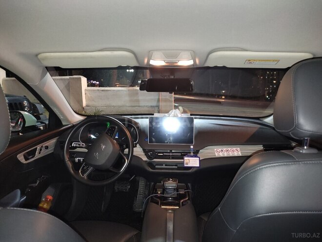 Hongqi  2025, 82,000 km - 0.0 l - Bakı