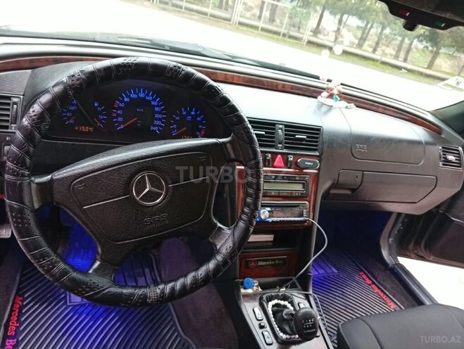 Mercedes C 180 1995, 222,000 km - 1.8 l - Şirvan