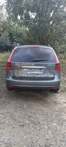 Hyundai i30 2011, 350,000 km - 1.6 л - Biləsuvar