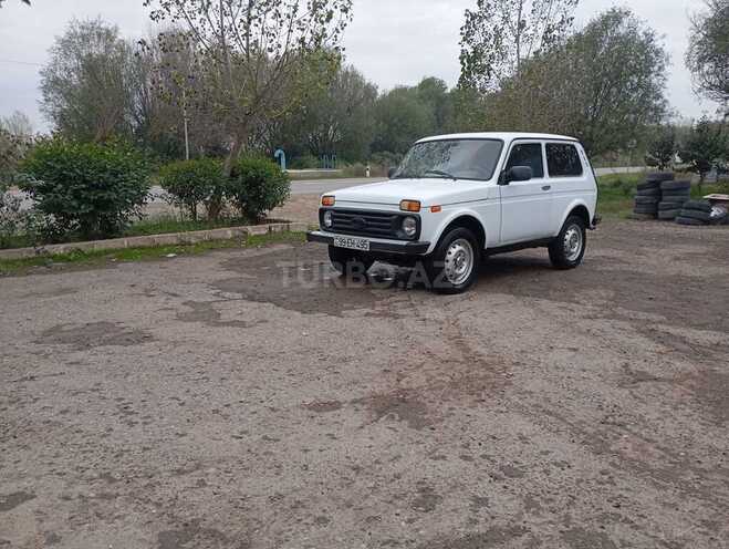 LADA (VAZ) Niva 2013, 163,350 km - 1.7 л - Salyan