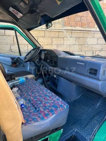 Mercedes Sprinter 308 1996, 685,000 km - 2.3 l - Salyan