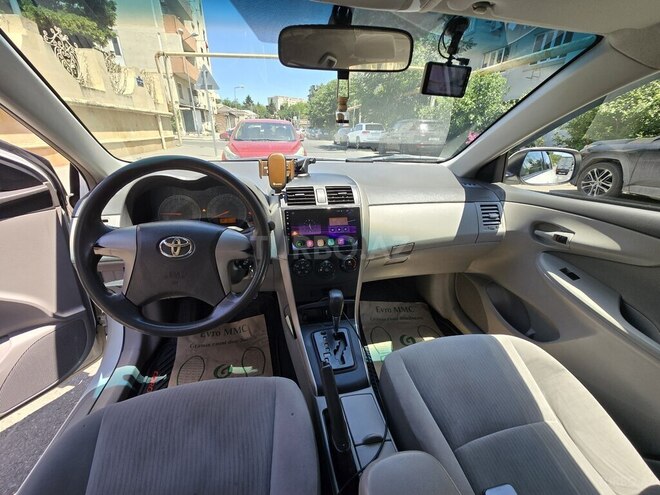 Toyota Corolla 2008, 198,000 km - 1.6 л - Bakı