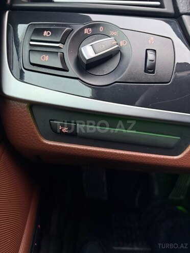 BMW 528 2015, 218,000 km - 2.0 л - Bakı