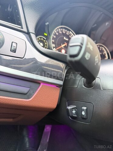 BMW 528 2015, 218,000 km - 2.0 л - Bakı
