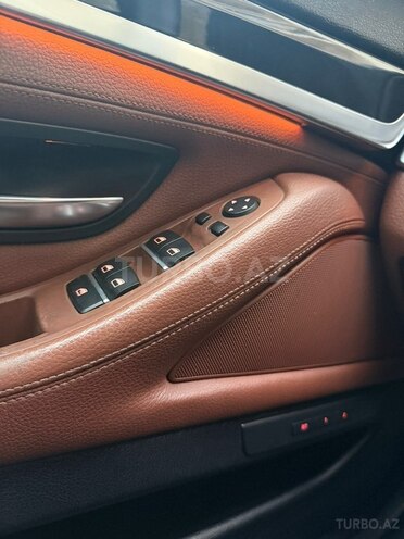BMW 528 2015, 218,000 km - 2.0 л - Bakı