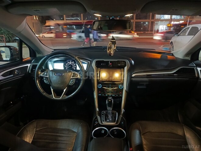 Ford Fusion (North America) 2013, 135,000 km - 1.6 l - Bakı