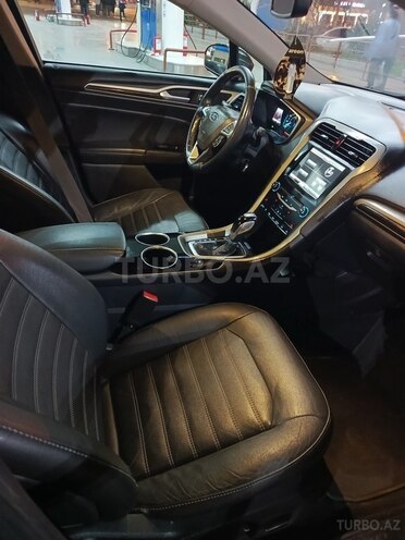 Ford Fusion (North America) 2013, 135,000 km - 1.6 l - Bakı