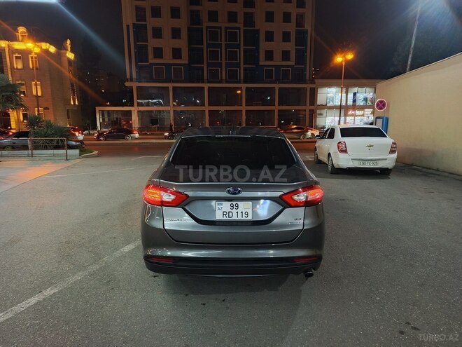 Ford Fusion (North America) 2013, 135,000 km - 1.6 l - Bakı