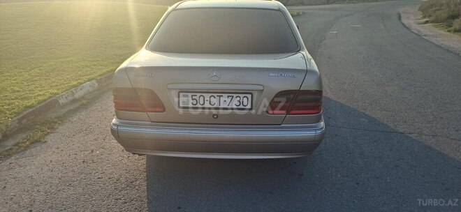 Mercedes E 240 1999, 400,000 km - 2.4 l - Bakı