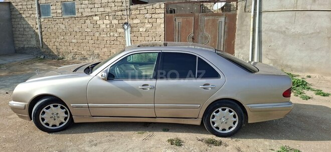 Mercedes E 240 1999, 400,000 km - 2.4 l - Bakı
