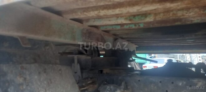 ZIL 130 1981, 650,000 km - 6.0 l - Gəncə