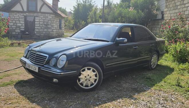 Mercedes E 220 1999, 680,000 km - 2.2 l - Bakı