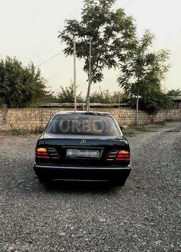 Mercedes E 220 1999, 680,000 km - 2.2 l - Bakı