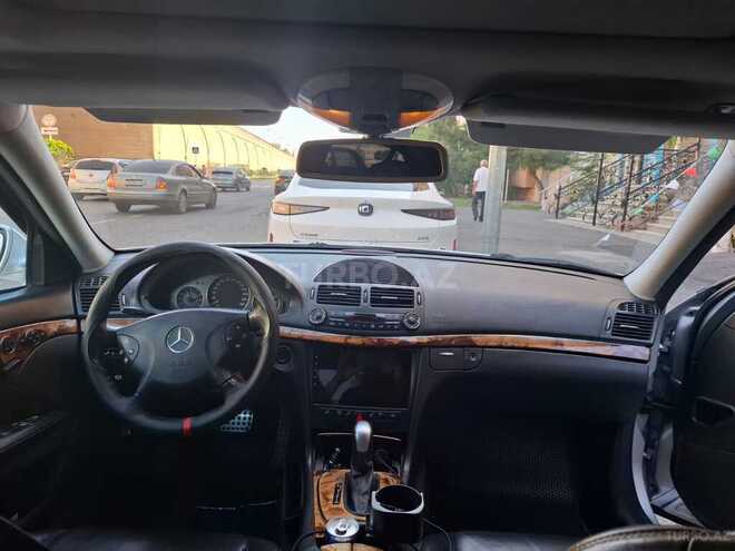 Mercedes E 320 2002, 262,500 km - 3.2 l - Bakı