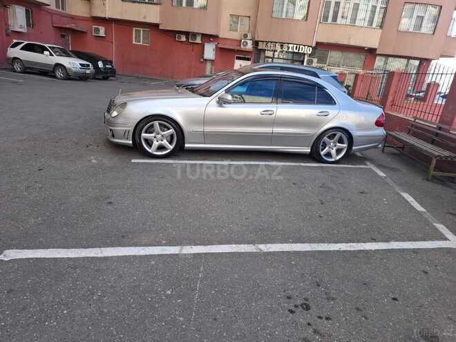 Mercedes E 320 2002, 262,500 km - 3.2 l - Bakı