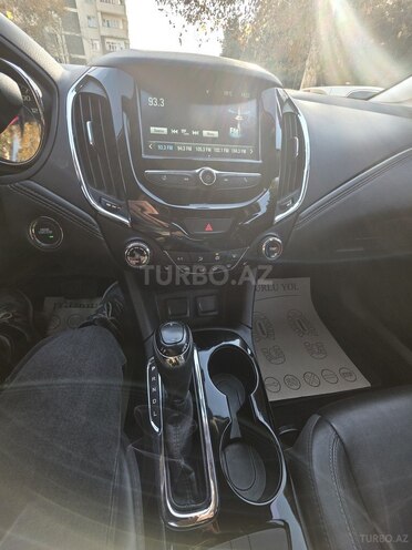 Chevrolet Cruze 2018, 70,000 km - 1.4 l - Gəncə