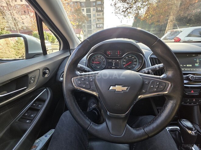 Chevrolet Cruze 2018, 70,000 km - 1.4 l - Gəncə