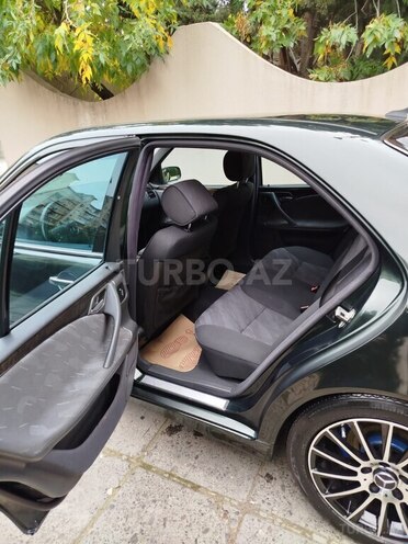 Mercedes E 240 2000, 324,300 km - 2.6 л - Bakı