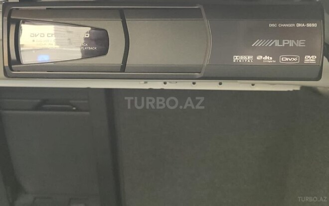 BMW 528 2011, 39,500 km - 3.0 l - Xudat
