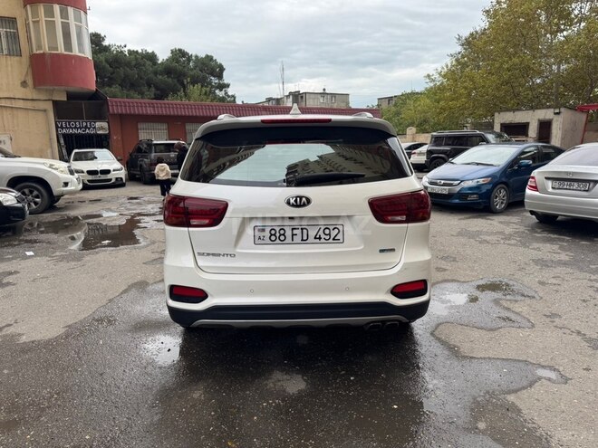 Kia Sorento 2019, 98,652 km - 2.0 l - Bakı