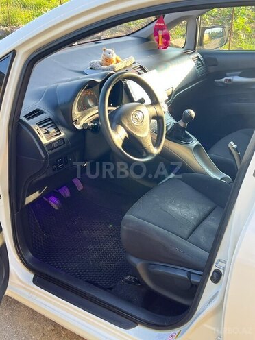 Toyota Auris 2007, 270,000 km - 1.4 л - Bakı