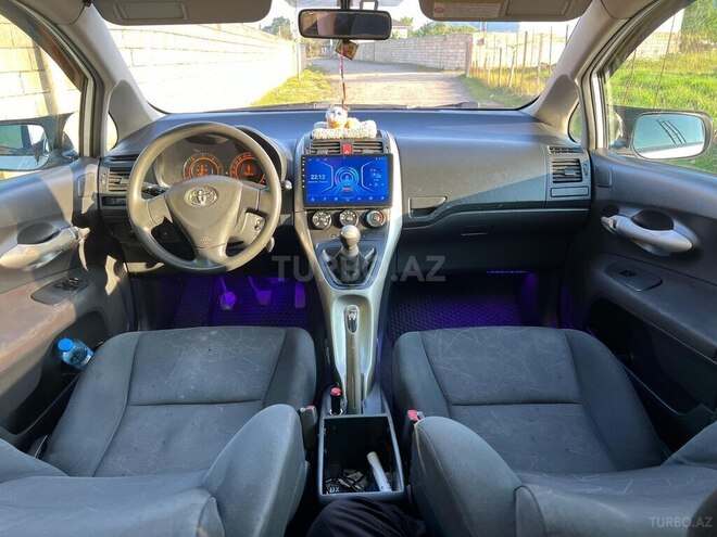 Toyota Auris 2007, 270,000 km - 1.4 л - Bakı