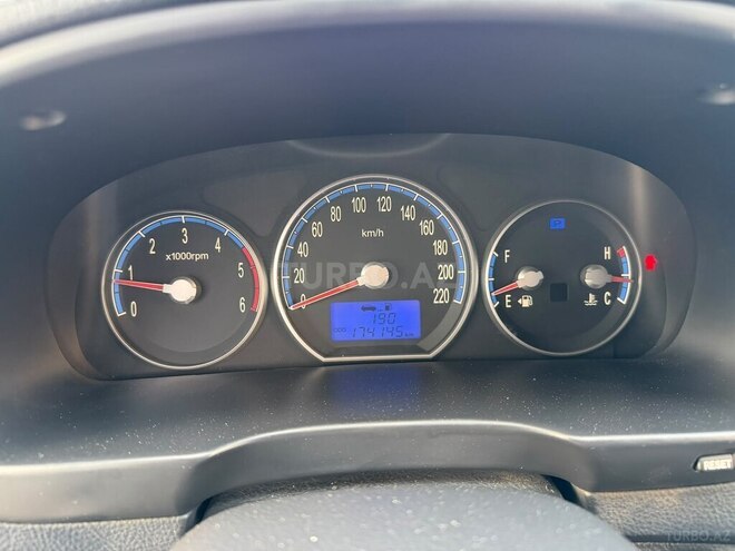 Hyundai Santa Fe 2008, 175,000 km - 2.0 л - Bakı