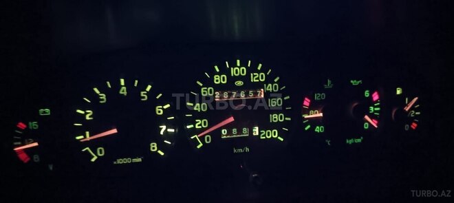 GAZ 31105 2004, 287,657 km - 2.3 л - Qusar