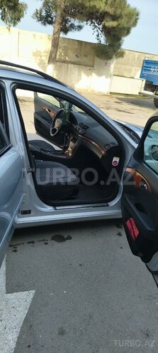 Mercedes E 220 2009, 260,000 km - 2.2 l - Bakı