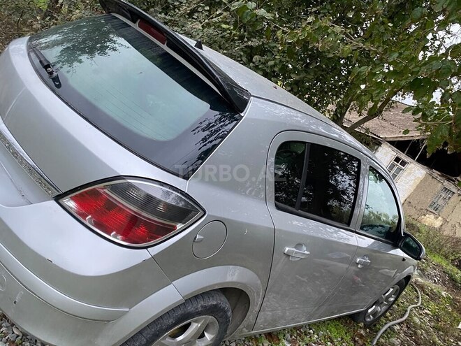 Opel Astra 2009, 205,000 km - 1.4 l - Ağsu