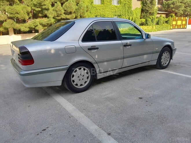 Mercedes C 200 1998, 434,000 km - 2.0 l - Bakı