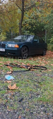 BMW 318 1994, 333,350 km - 1.8 л - İsmayıllı