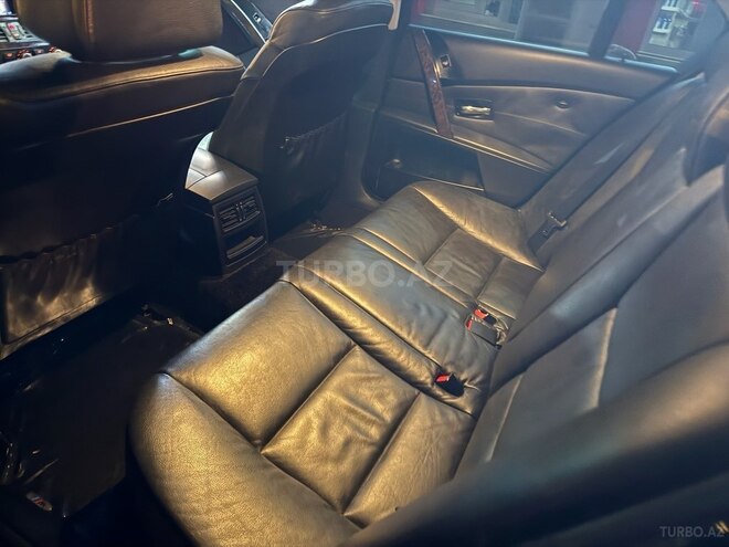 BMW 525 2003, 342,925 km - 2.5 л - Bakı