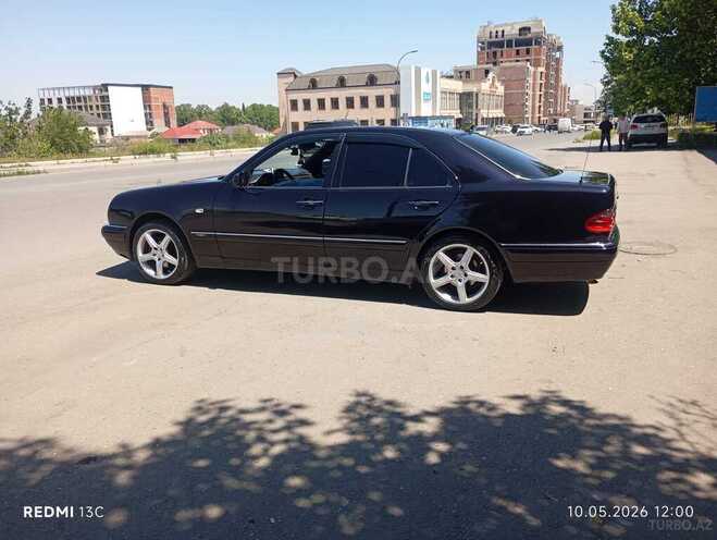 Mercedes E 200 1997, 300,000 km - 2.0 l - Gəncə