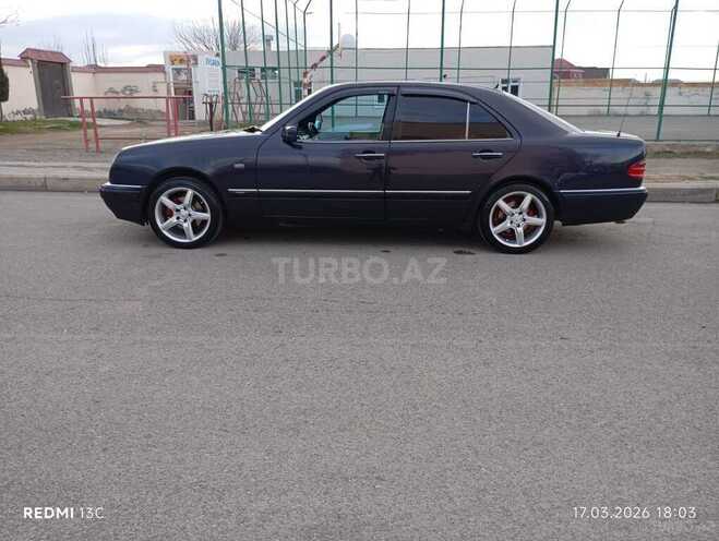 Mercedes E 200 1997, 300,000 km - 2.0 l - Gəncə