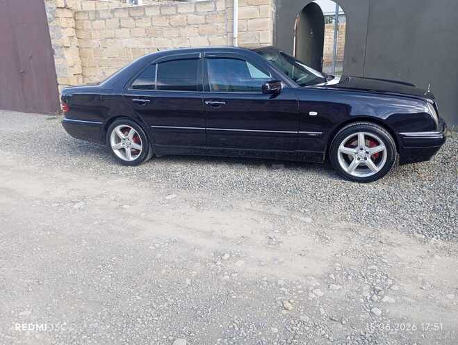 Mercedes E 200 1997, 300,000 km - 2.0 l - Gəncə