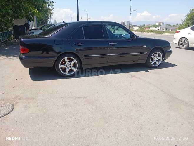 Mercedes E 200 1997, 300,000 km - 2.0 l - Gəncə
