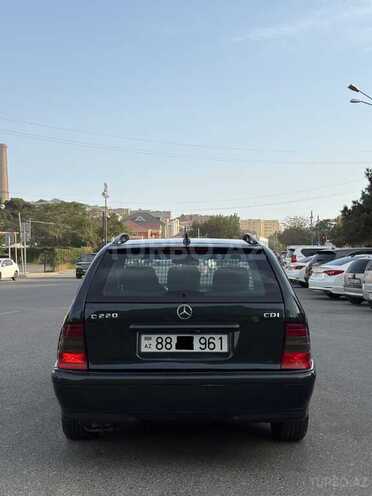 Mercedes C 220 2000, 356,000 km - 2.2 l - Bakı